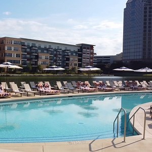 2.6K views · 41 reactions | Let the new waterfront pool at Omni Las Colinas Hotel be your end-of-summer playground ☀️ With a backdrop of Lake Carolyn, The Lakehouse Waterfront Lounge features private cabanas, chaise lounge chairs, yard games, poolside cocktails and more! https://bit.ly/2CT8c2v #StayAPartOf #Summer #StayThatWay #AtTheOmni #OmniHotels | Omni Hotels & Resorts | Facebook