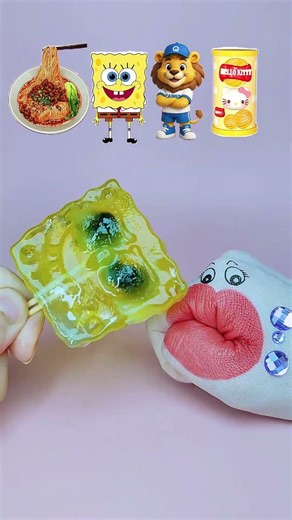 Guozi eats colorful jelly noodles!