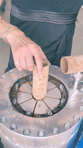 ​Watch This Heavy Duty Pipe Swaging Machine in Action