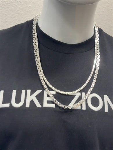 3mm vs 4mm Byzantine Chain Layered with 5.6mm Heavy Anchor Link | Length & Fit Guide In this video, we compare two layering options for Byzantine chains with a 5.6mm Heavy Anchor Link chain at 26 inches: 3mm Byzantine chain at 24 inches layered with the 26-inch 5.6mm Heavy Anchor 4mm Byzantine chain at 24 inches layered with the same 26-inch 5.6mm Heavy Anchor The video helps you visualize how thickness affects layering, showing why a 3mm Byzantine might feel balanced while a 4mm could feel heav