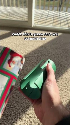 Easiest Wrapping Paper Cutter - Smart Holiday Hack! #littleelf