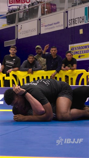 After a stellar performance at Pan No-Gi, Javier Barter is ready to take on the World No-Gi heavyweight division. Will Panama’s rising star claim his first World title? One week away!🇵🇦