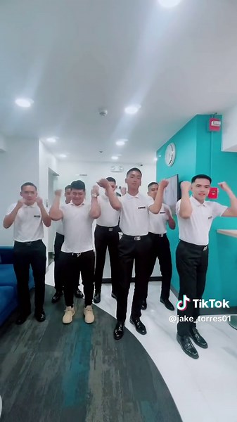 After Crew Safety Training tiktok with cadete's New Seafarer🚢⚓️🌊. #fyp #cadetes #trend #seafarer #goodvibes #wearesynergy #marinotiktok