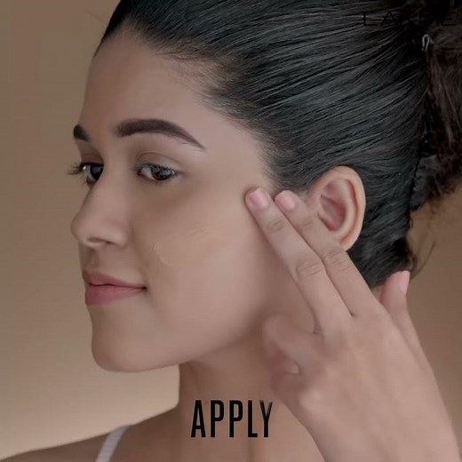 Lakmé 9to5 Weightless Mousse Foundation - How to Use