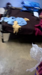 No other things can make her more happy like the bubble wrap does……Is there anyone here like her ?! 😂😍…….Many girls can relate this la …even me too addict for this bubble wrap ……The only thing that me and my maamiyar fight could be this😅😂 At last Proud to be his marumagal😂😍🤪 #manidhana🖇️🖤 #dhana #dhanusha #dhanushamani🤍 | Dhan Usha