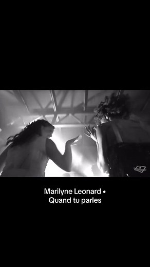 Marilyne Leonard, découverte Radio-Canada, grimpes les échelons des palmarès québécois avec ses chansons entraînantes et énergiques. Elle performe pour la première fois sur la grande scène de la Fête Nationale 2023 avec son hit radiophonique “Quand tu parles”. . . . . . . . . . #quebec #fetenationale #stjean #fetenationale2023 #story #views #qc #qc #fypシ #fyp #marilyneleonard #music #live #livemusic