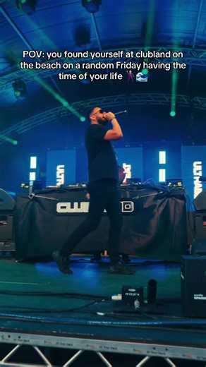 Experiencing Clubland on the Beach Every Night