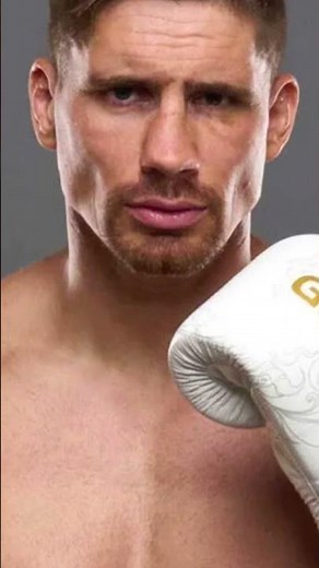 Rico Verhoeven has voluntarily relinquished his world kickboxing title