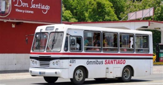 Santiago de Cuba improvises with "solidarity transport" in response to the critical situation in the sector