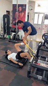 Meri 100m ki Best Race 🔥 + Bhai ke 5 Wicket | Speed, Strength & Family Pride | Winter ARC Day 8