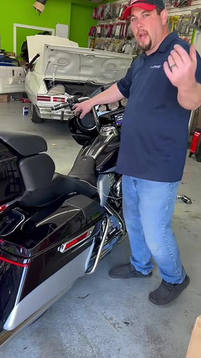 Harley Davidson subwoofer ! #harleydavidson #hd #bike #motorcycle #rockfordsubwoofer #harleysub #harleysubwoofer #fyp #ScreamItOut #ComeDanceWithMe #harleyspeakers