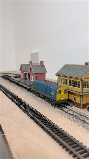 Bachmann Class 20 | 20072 00 Gauge | Model Railway | #railway #train #shorts #00gauge