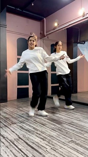 Girl What You Waitin For 🥰. #sunnysunny #explorepage #dailyshorts