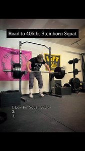 Now that I’m reaching new levels its allowing for more creativity so I am experimenting with an overloading day to build strength from the rock over position and confidence with big weight on my back. Next week will be Steinborn practice. No major expectations except moving weights close to current max and seeing how it feels. 365lbs is currently on my vision board. ✊🏼 @rangeofstrengthnetwork | Range Of Strength