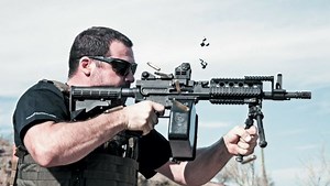 Ares Shrike 5.56, le vrai modèle qui a inspiré la LMG de Krytac