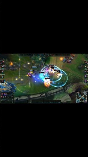 Shaco Outplaying Enemy team! LoL