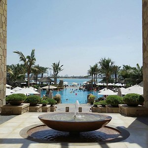 Visitez Sofitel The Palm Jumeirah - Profitez d'un moment luxueux sur l'île #PalmJumeirah.http://bit.ly/2rheCi7 #VisitDubai | Visit Dubai