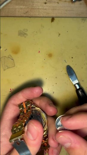 Timex battery replacement! #timex #watches