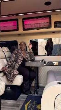 “The Backseat”, a tour bus company by Ken Walker is coming to Columbia, SC! 💕❤️