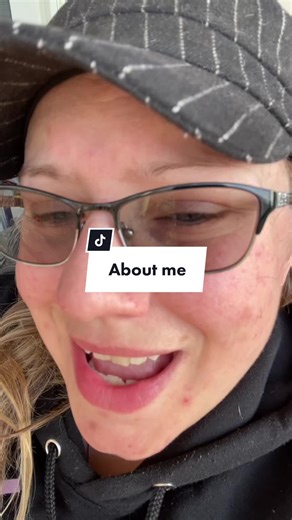 #greenscreen here trolly trolly trolly… #itslikecatnip #lgbt #2slgbtqia #pride #snowflake #wakeup #itshere #usa #canada #lifelessons #manitoba