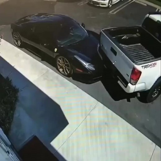 FerrPartsUSA (@ferrpartsusa)’s videos with OMG - White Gangster