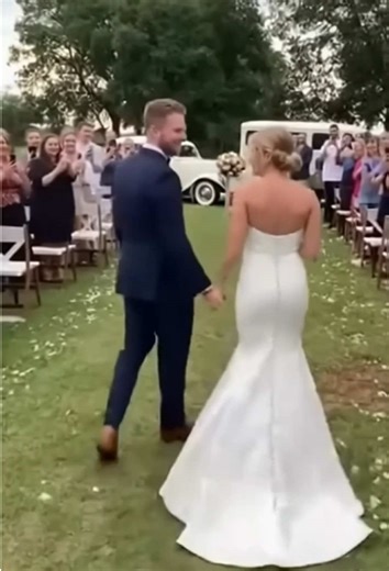 Bride's Dress Disaster Causes Wedding Chaos