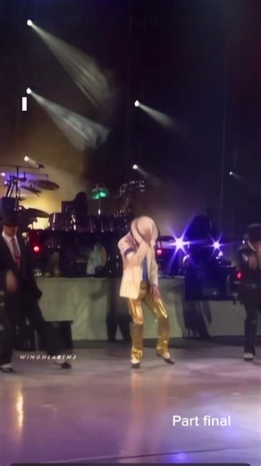 Smooth Criminal (Part Final) The best performance in live 🤯 KingOfPop👑 #MJ #KingOfPop #Live #Dance #Emotion
