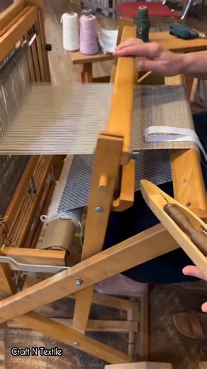 Handloom Weaving Design । #textilepattern #machine #fabricscince #textileart #fabriccrafting #fabric