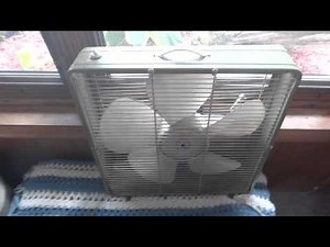Manning Bowman box fan