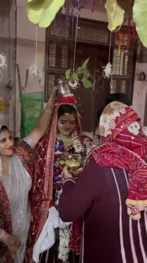 नजर#funny #comedysong #comedy #funnysong #dance #funnymusic #trendingshorts #wedding #rajnivlogs