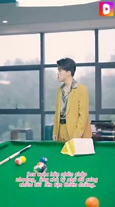 14K views · 75 reactions | https://page.dramabuzzs.com/s2l/94148.html Fu Yanshen, chủ tịch của Tập đoàn Fu, tình cờ gặp lại bạn học cũ Jin Cancan, người hiện đang gặp phải rắc rối. | DramaWave · Kho Phim Ngắn Hay | Facebook