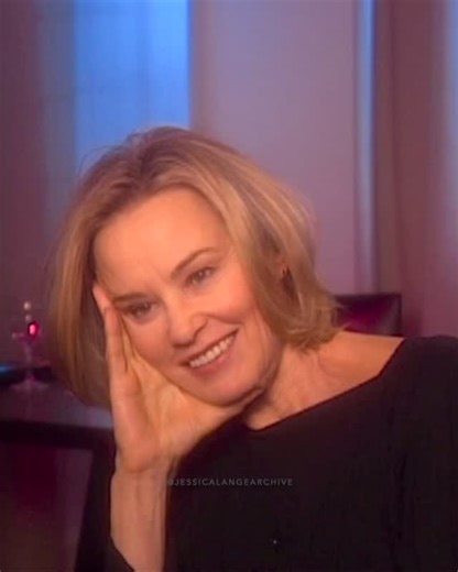 Jessica Lange Archive on Instagram: "Interviews with some of the cast of Tootsie filmed around the 20th anniversary of the film’s release in 2002. 🎥❤️ #jessicalange #sydneypollack #dustinhoffman #dabneycoleman #tootsie #1982 #2002 #film #behindthescenes #cast"