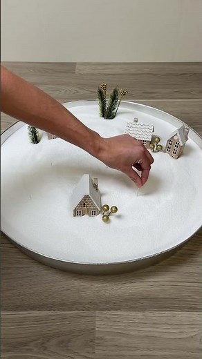 Would you make this holiday centerpiece? #fotoncandle #pearledcandle #candle