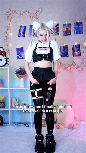 lilfoxy.uwu on Instagram: "I tried…😸 #gamer #animegirl #catgirl #catears #kawaii #fyp #reels"