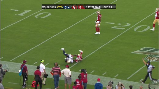 Cardale Jones floats back-shoulder ball to Artavis Scott for 25 yards