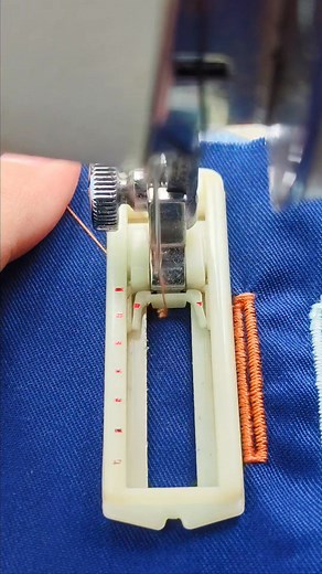 Sewing buttonhole pattern using a semi portable sewing machine #sewing #sewingbuttonholepattern | Mugi Wiyono