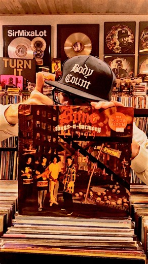 Bone Thigs-N-Harmony - E. 1999 Eternal #NowPlaying #hiphopcollector | Hip Hop Collector