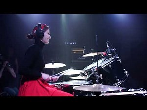 Stayin' Alive (live drum cover) - Bee Gees || Школа Ударных HeartBeat