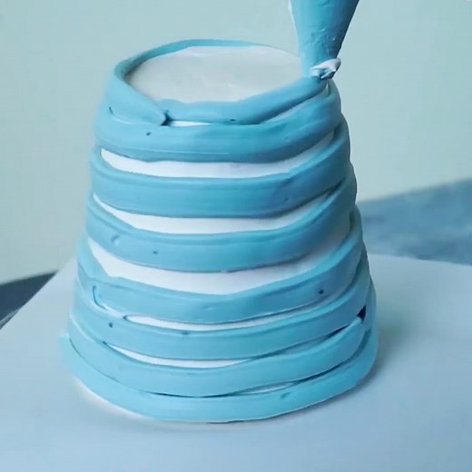 36K views · 265 reactions | Teapot shaped cake perfect for tea time! | MetDaan Cakes | Facebook