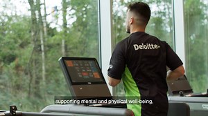 Anul acesta, Deloitte are oportunitatea nu doar de a ajuta la îndreptarea lumii, ci și de a contribui la modelarea uneia mai bune. Istoria noastră de 175 de ani este dovada că putem transforma această aspirație în realitate. Astfel, cea mai recentă ediție a Global Impact Report ne oferă o imagine de ansamblu asupra impactului pe care l-am avut în anul financiar 2020 (iunie 2019 – mai 2020) asupra oamenilor, performanței și planetei. Studiul ne arată potențialul pe care am început să-l explorăm o