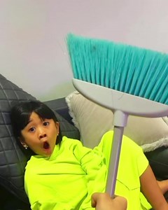 THE ONE AND ONLY… ✨SEE EVERYTHING CLEAN SPRAY✨ . . . . . . . . . . . . . but in reality, everything is still the same lol #chores | KAYCEE & RACHEL in WONDERLAND