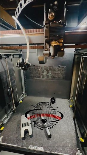 Creality K2 Plus 3D printer clog issue not everything is easy #viralshort ##cosplay #3dprint