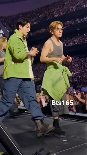 Tae & Kook 🫠 BTS London concert 🔥🥵#bts #jk #taehyung #shortsfeed #fypシ゚viral #kpop