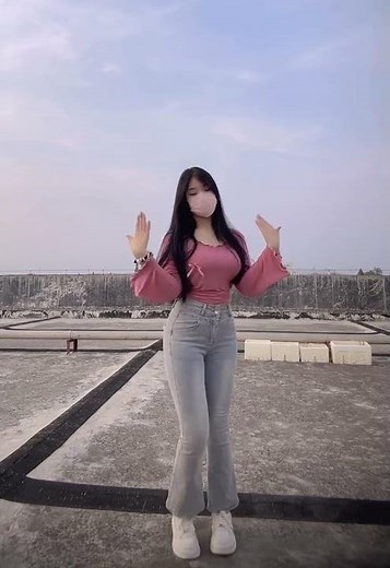 Chinese beautiful chubby girl 😍Thick lady dancing Vlog