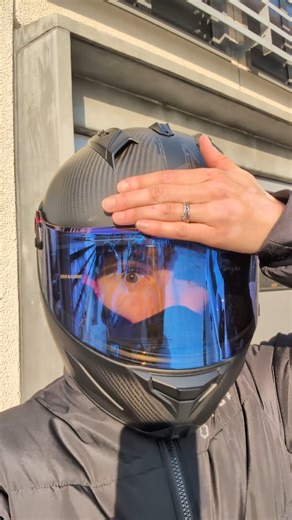 IRID on Instagram: "Forget light changes. No battery, no buttons, no problems. #iridtechnology #iridvisor #teamirid"