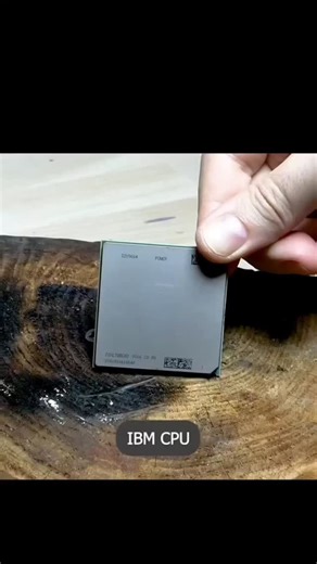 Daily Facts on Instagram: "Ever wondered what’s REALLY inside your phone or laptop’s brain? 🧠🔥 We just took a CPU, melted off its heat-spreader with a blowtorch, and peeled back the layers… and this is what we found: Under that shiny metal lid lies the silicon die – an ultra-thin wafer (thinner than a hair!) made of 99.999999% pure silicon crystal. This tiny chip (sometimes smaller than your fingernail) contains BILLIONS of transistors – the smallest ever made by humanity (now down to 2–3 nano