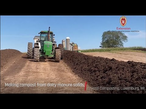 Making compost from dairy manure solids