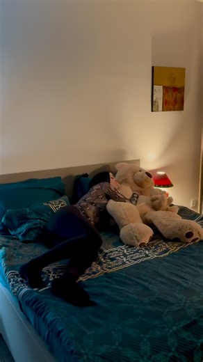 TK Beauty Factory, formovanie postavy, Levice on Instagram: "Chlpatý maco je cute… ALE 🛑 ja chcem večer objímať hladkú mužskú hruď bez chĺpkov 😍 A presne preto… Moj muž po EOS ICE MAX hot 🔥 ďakujem a milujem najlepší epilátor na trhu ✨ #EosIceMax #SmoothVibesOnly #NoMoreHairDontCare #CoupleGoals #BeautyTech"