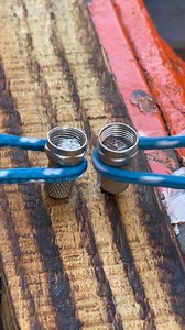 Improvised pulley... He needed to lift weight but had no pulley. #SmallTownBuild #SmartTool #ImprovisedFix #RealEngineering #USA #WorkshopHack | Tool Titans