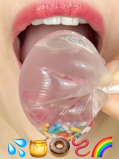알록달록 무지개 이모지와 함께하는 먹방